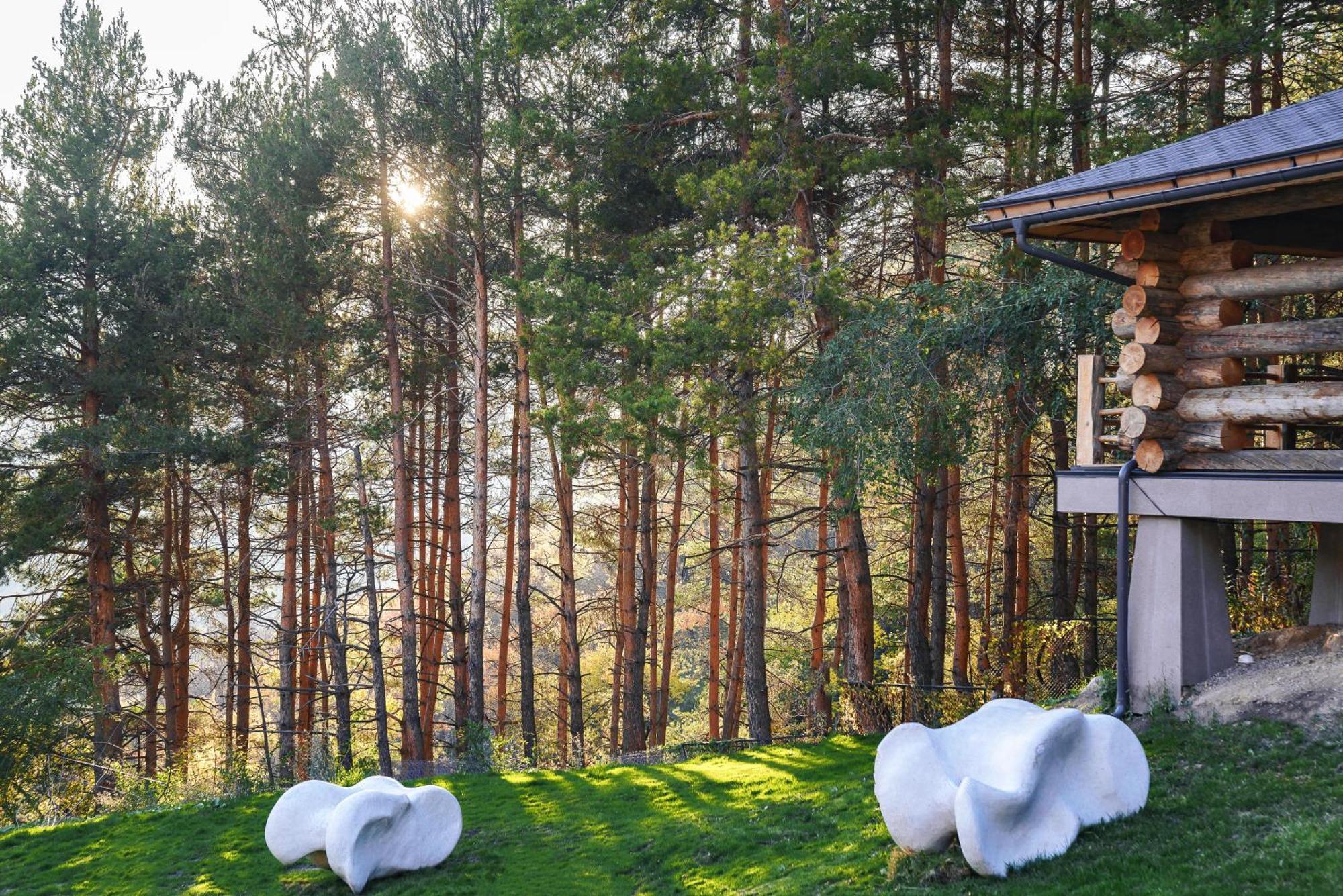 אלמטי Qazaq Auyl Eco Hotel מראה חיצוני תמונה